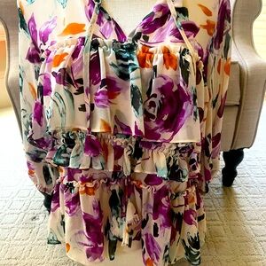 Gorgeous blouse from Mesa Los Angeles. Never worn tax removed.